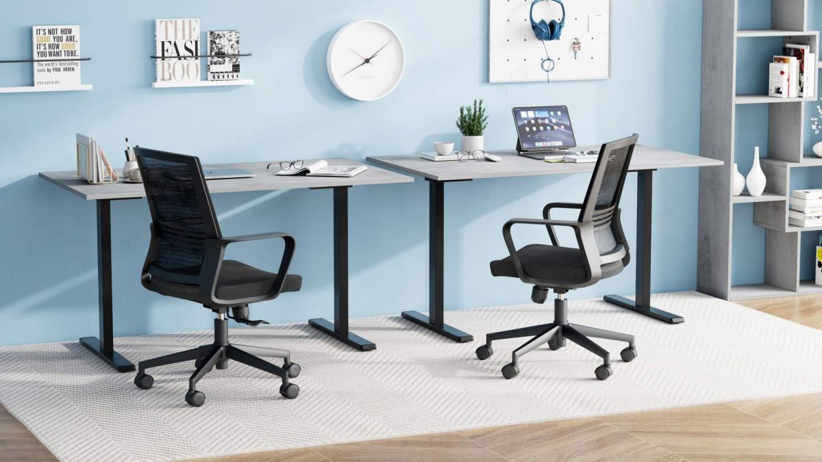 Bureau Clara 120x80 grijs beton met zwarte Poten set afbeelding 1