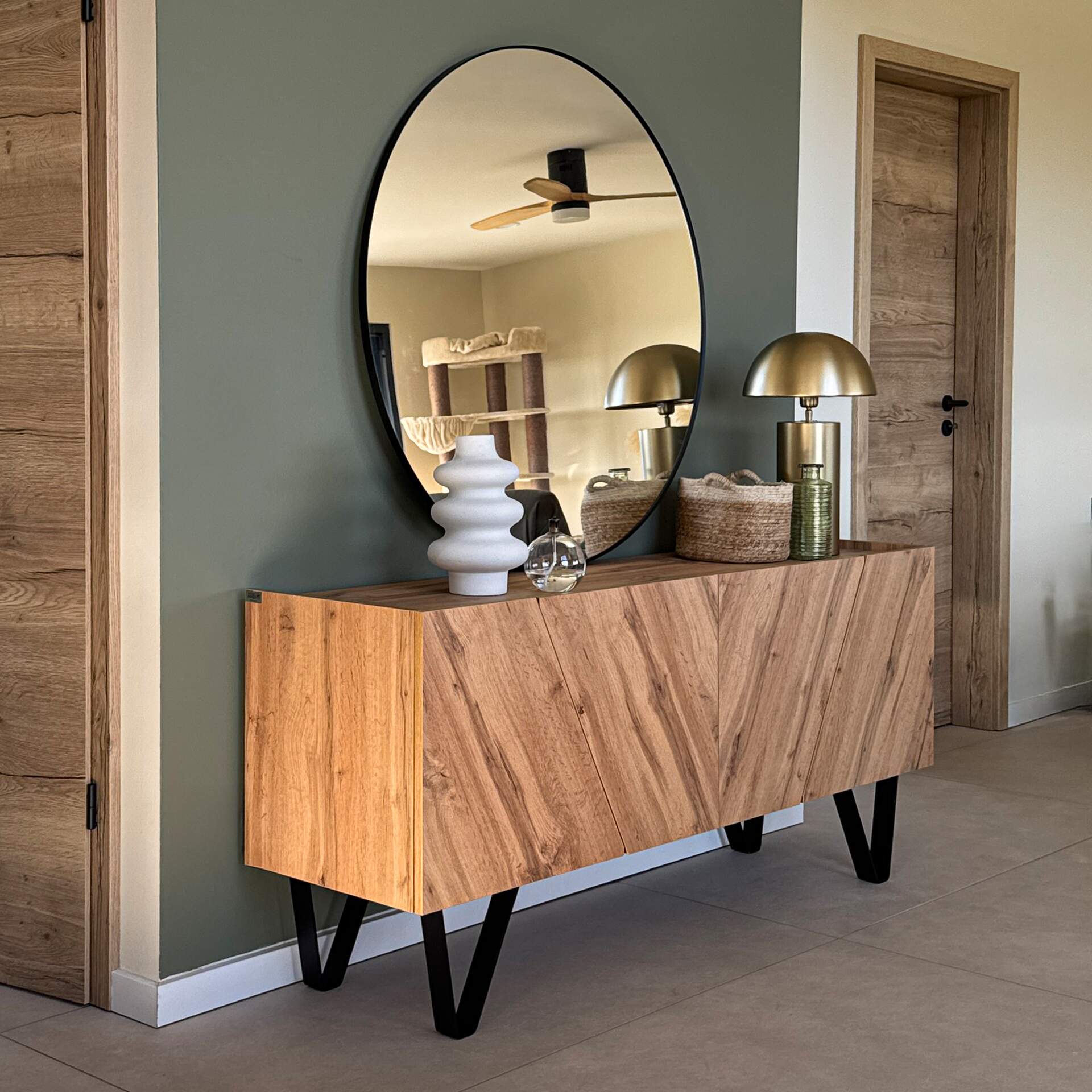 Emma 4-door Sideboard with black legs, Rustic Oak