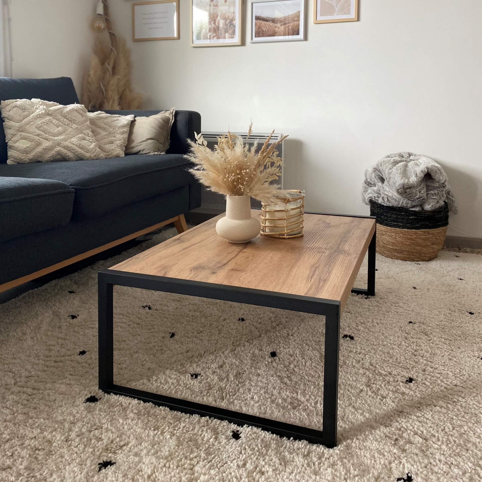 Luxury low Coffee table, Rustic Oak
