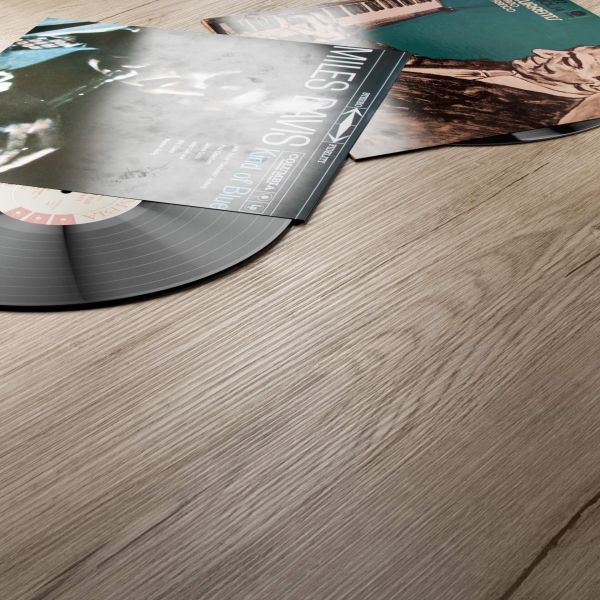 First Extendable Table, 47.2(78.7)x31.5 in, Oak material image